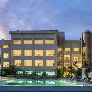 Blue Serene 5*, Guruvayur India